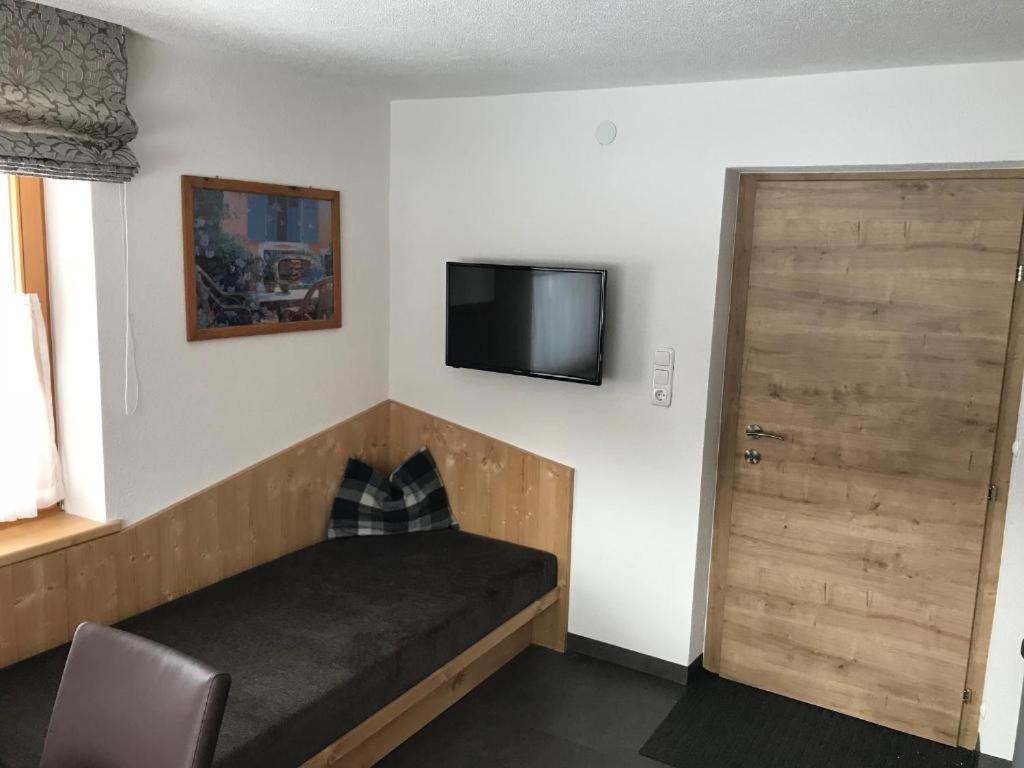 Haus Steissbach Apartment St. Anton am Arlberg Exterior foto